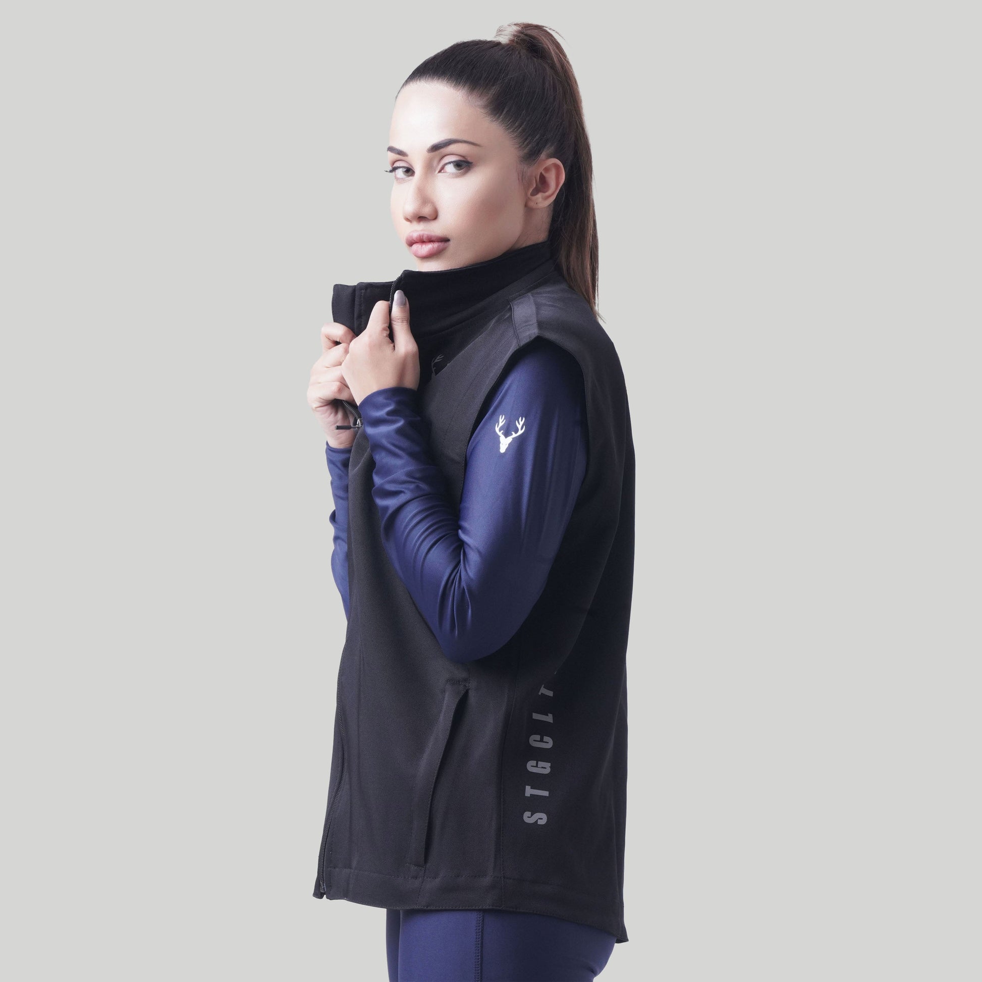 Stag Unisex Sports Sleeveless Jacket (Black) - Stag Clothing